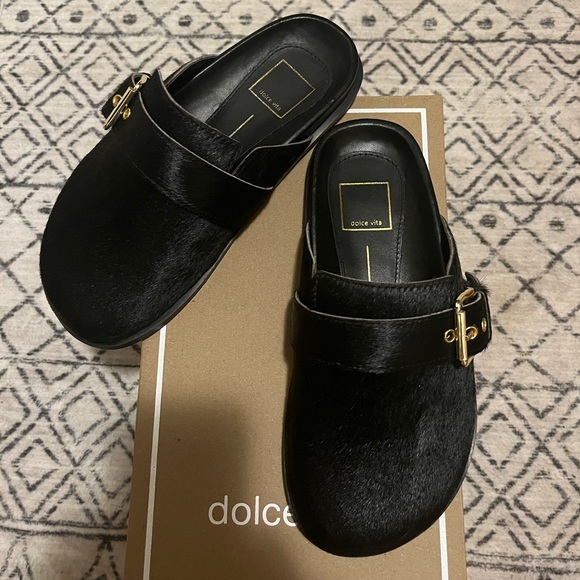 Dolce Vita Sunday Onyx Black Calf Hair Slip-On Mule w Gold Buckle Size 6 NIB - Picture 6 of 10